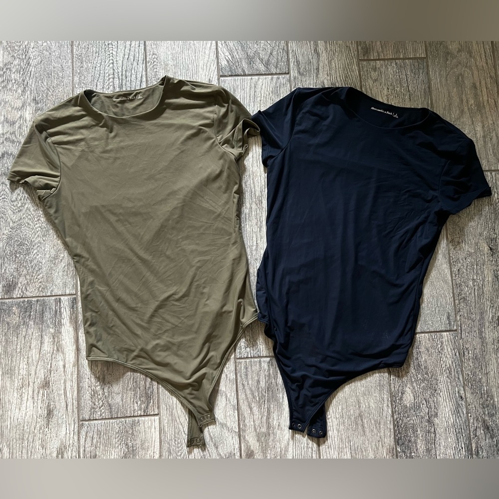 Abercrombie & Fitch Green and Blue Matte Seamless Bodysuit, Size L